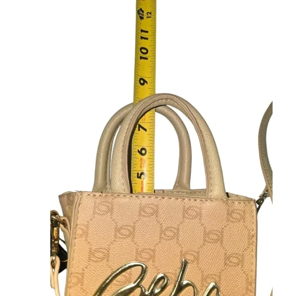 NEW Bebe Gianna Crossbody Purse Satchel‎ Handbag Beige Faux Leather Handles NWT