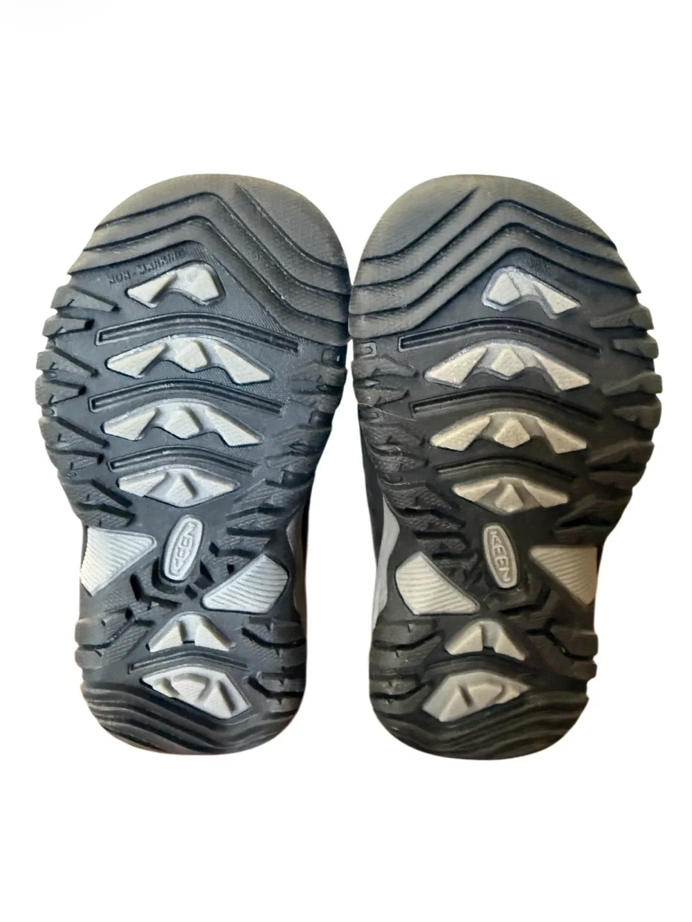 Keen waterproof kids