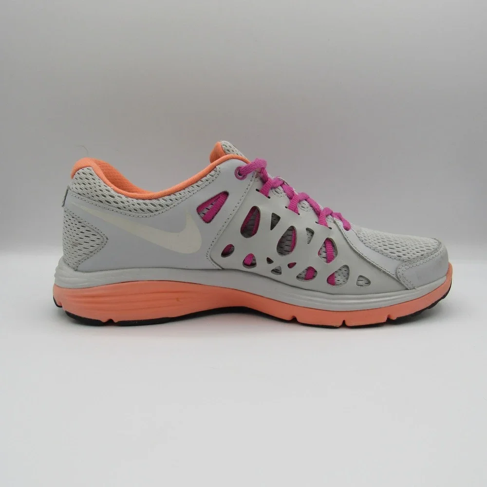 Nike dual fusion