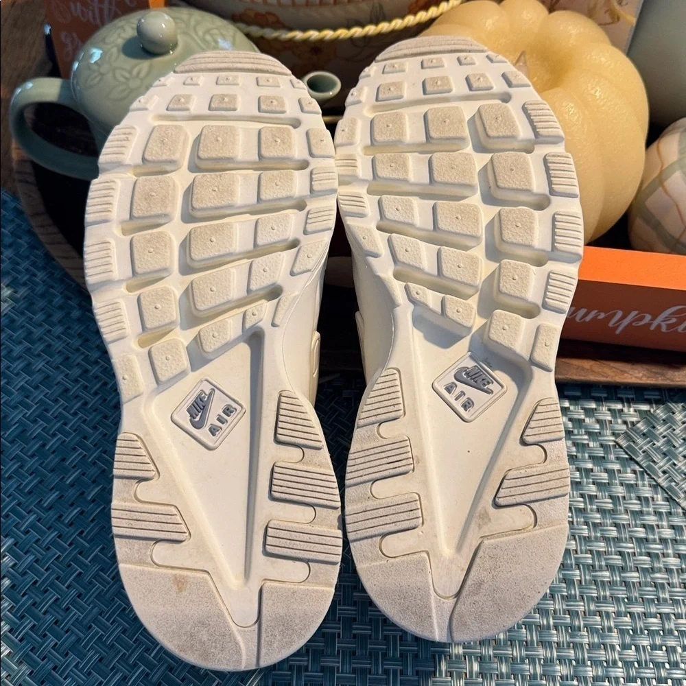 Nike very good