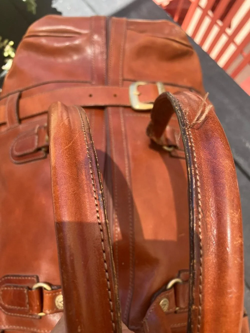 Valentina this leather