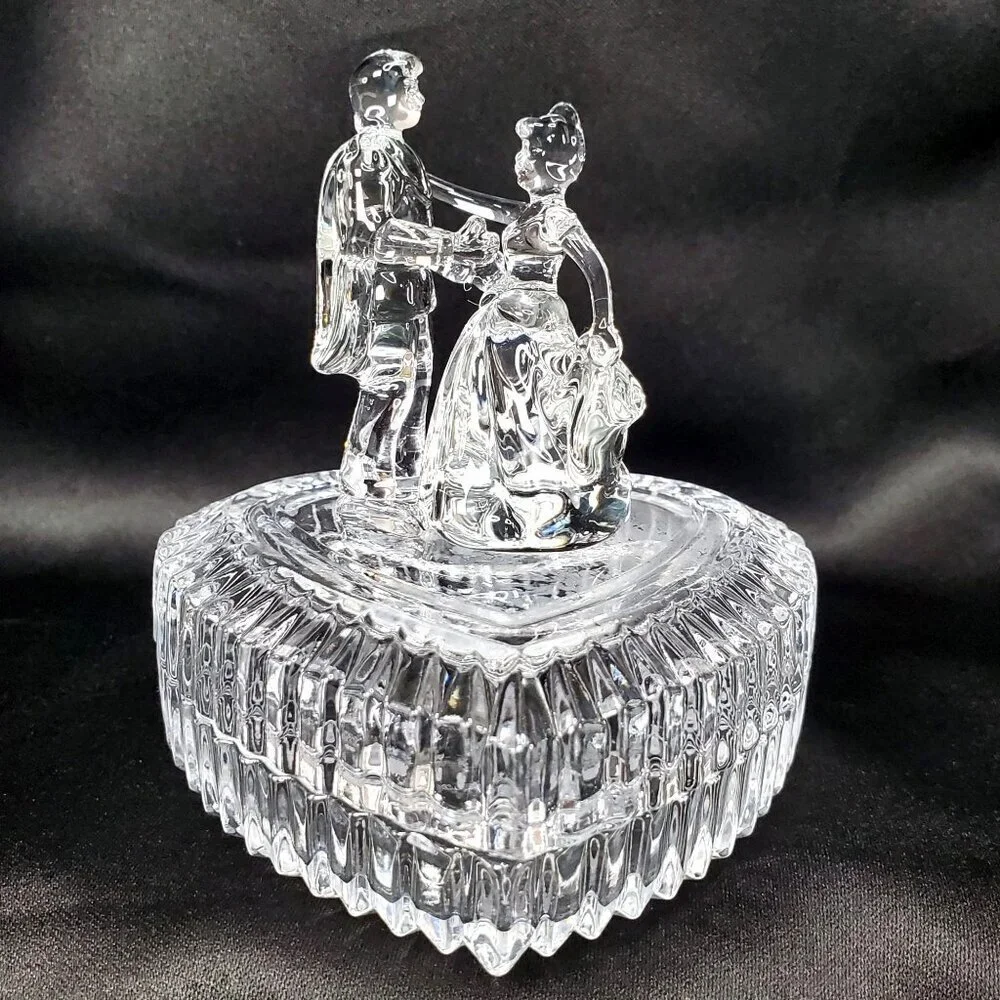 Disney Royal Treatment Cinderella & Prince Arribas Brothers Crystal Trinket Box