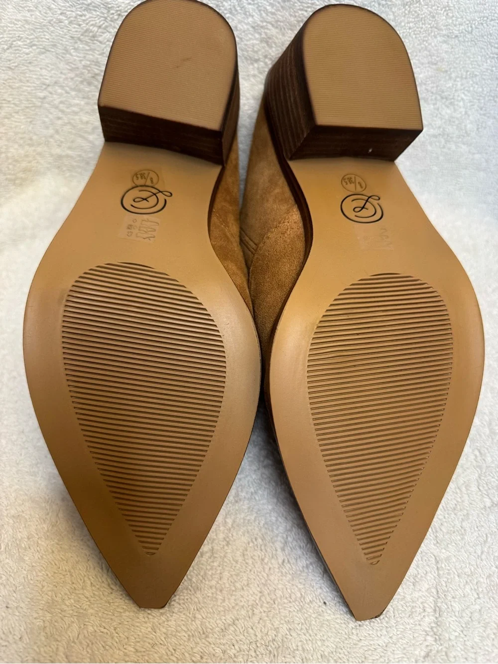 Chinese Laundry nib chinese