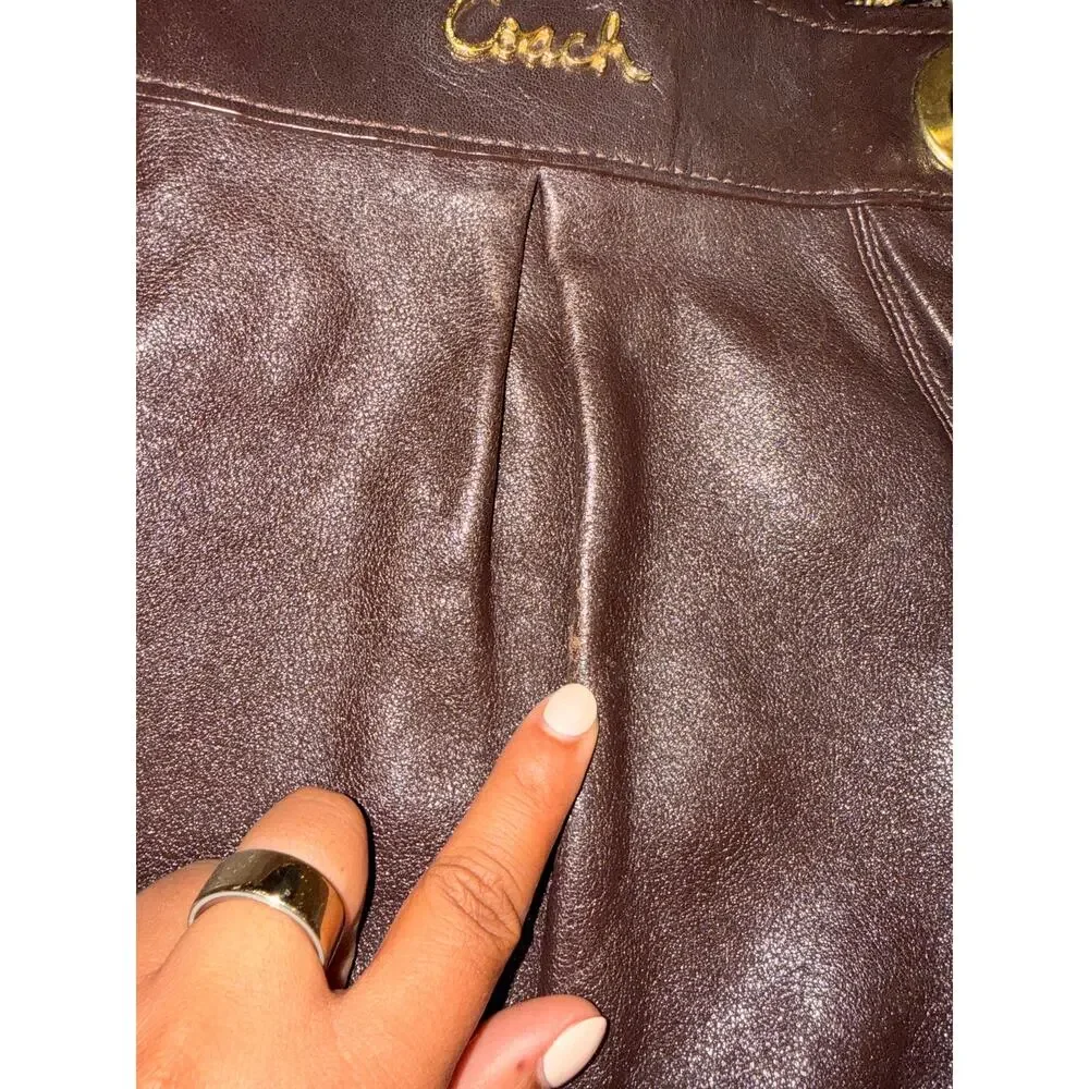 Chic Coach Dark Brown Leather Shoulder Bag