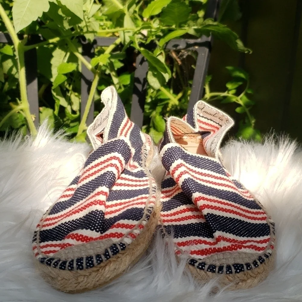 Lara Espadrilles flat espadrilles