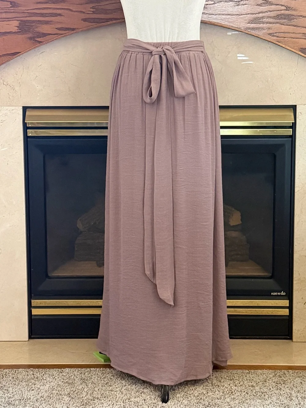 Listicle Mauve Bohemian Maxi Skirt Size Medium