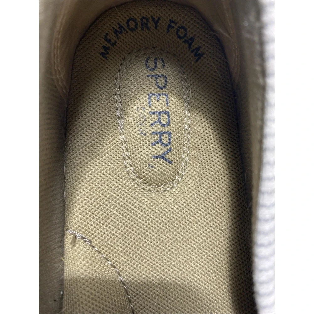 Sperry women top