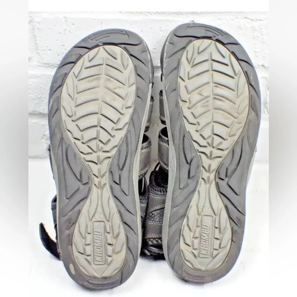 Khombu durable sandals