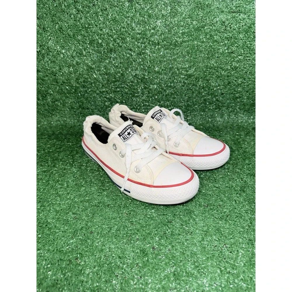 Converse white during taylor