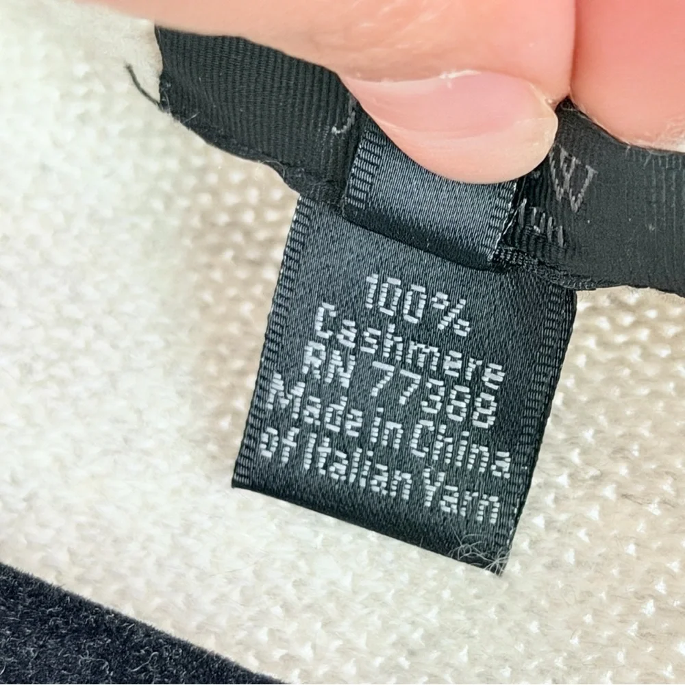 J. Crew •approx measurements•