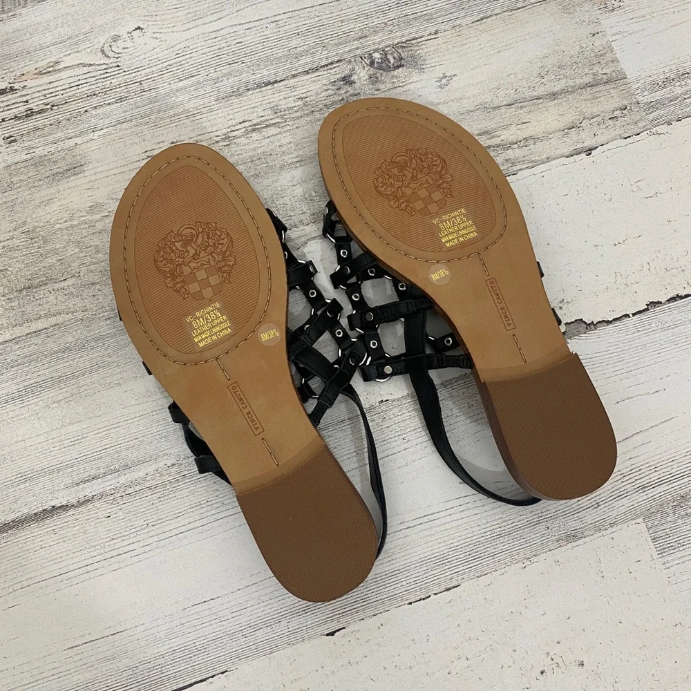 Vince Camuto upper toe