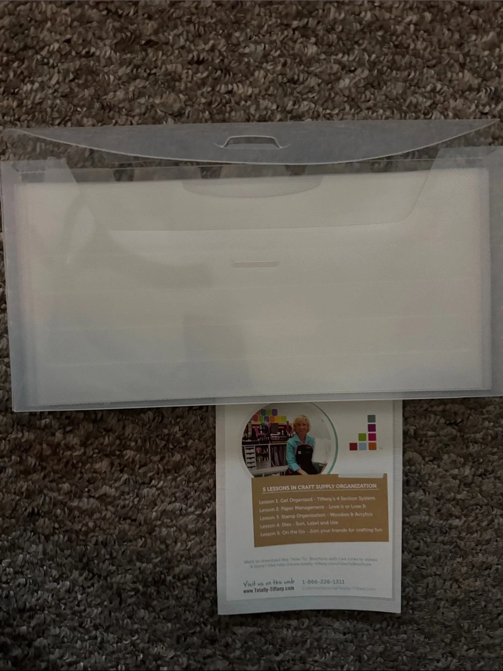 Totally-Tiffany Clear Document Envelope - White/Clear