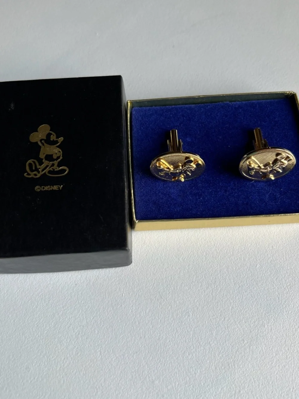 Disney vintage oval