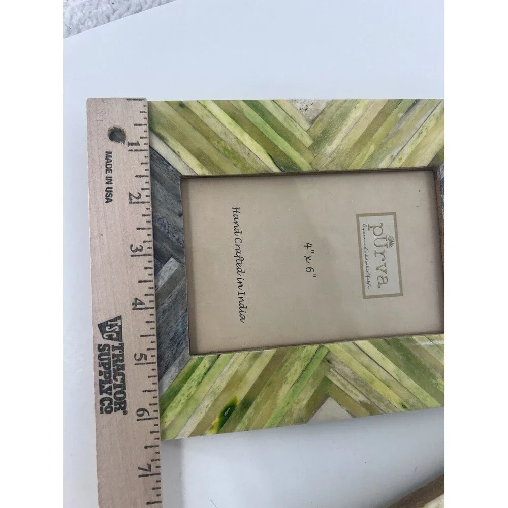 Purva photo frames