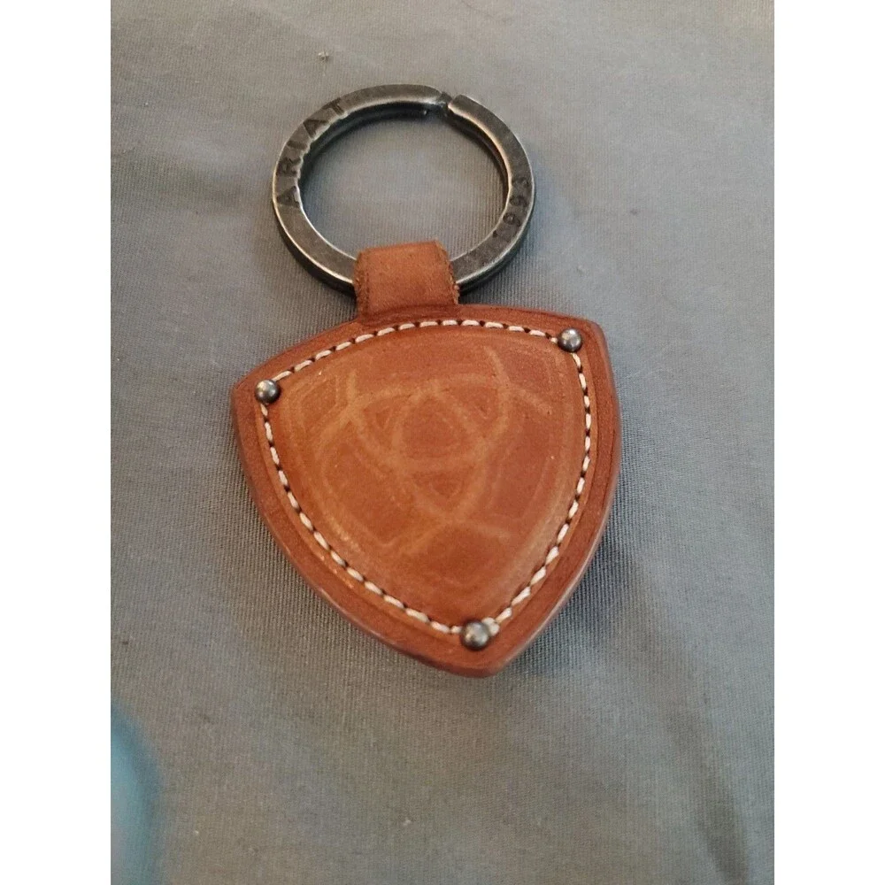 Ariat see pictures