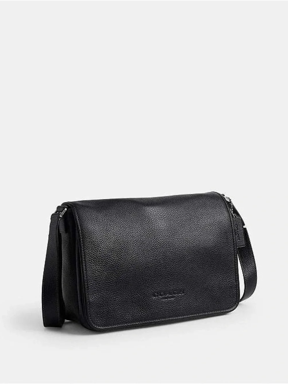 Coach nwt shoulder