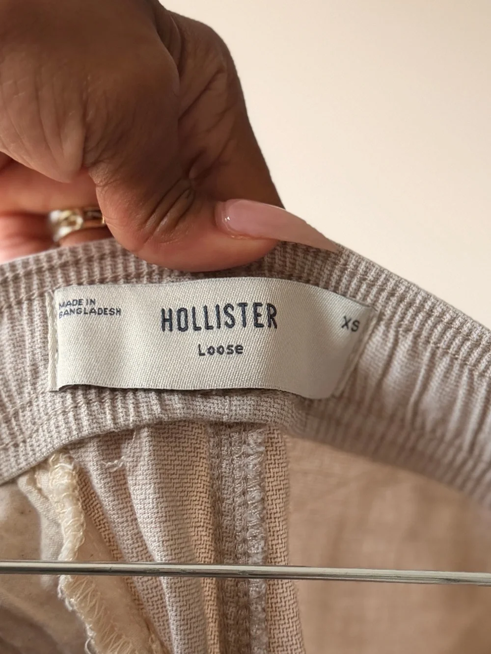 Hollister Light Beige Drawstring Joggers