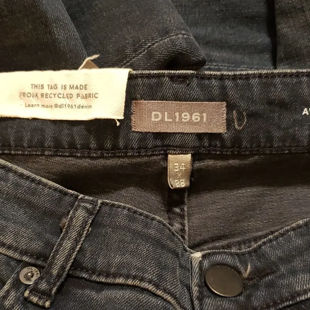 DL1961 brand new