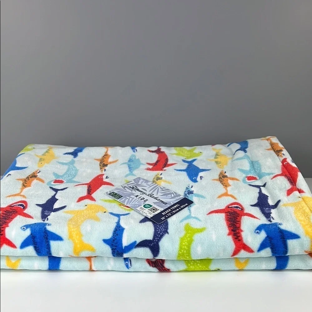 Tommy Bahama Kids Beach Towels Shark Print Multi Color 100% Cotton 2pc NEW