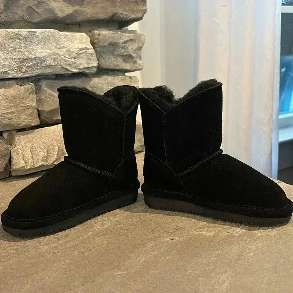 BearPaw box excellent new
