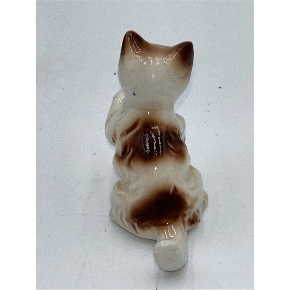 Vintage Goebel Porcelain Cat Figurine RARE