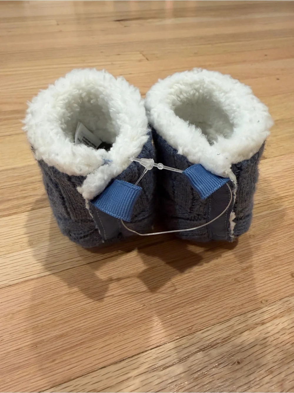 GAP soft blue
