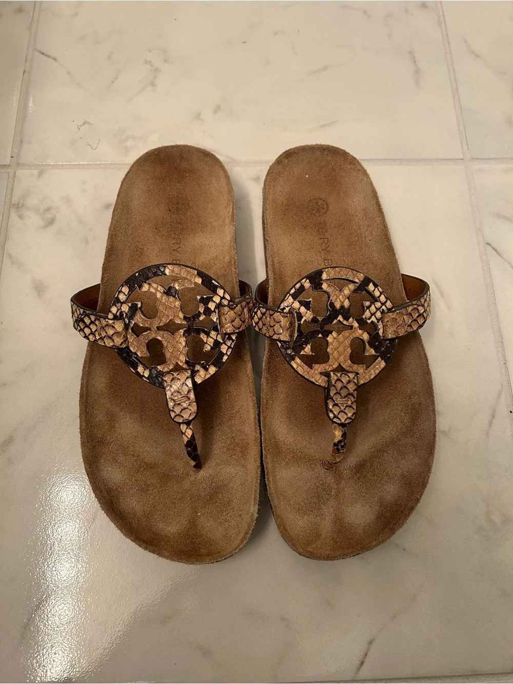 Tory Burch Snake-Print Logo Thong Sandals cork foot bed