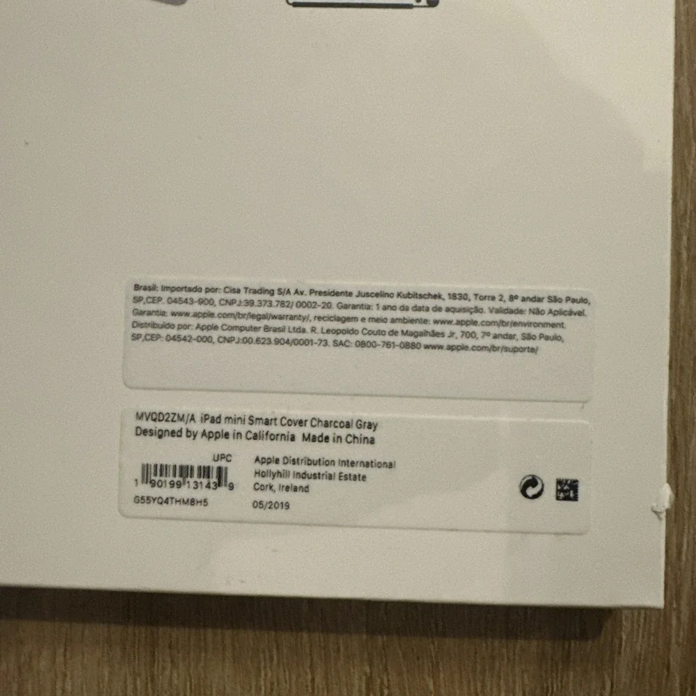 Apple iPad mini Smart Cover – Charcoal Gray (Fits 5th‎ Generation) – New in Box
