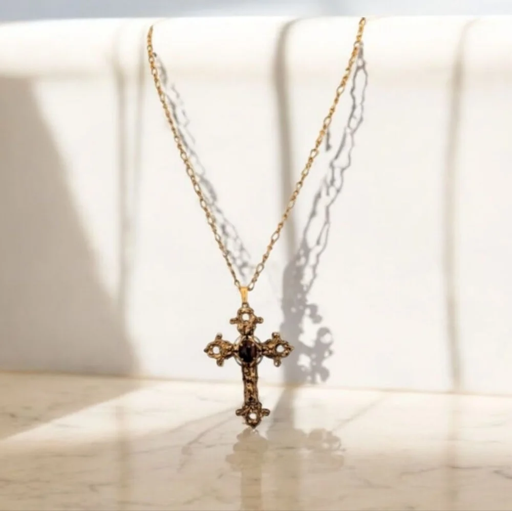 TRUE VINTAGE Renaissance Cross Necklace Heavy Gold Tigers Eye Christian
