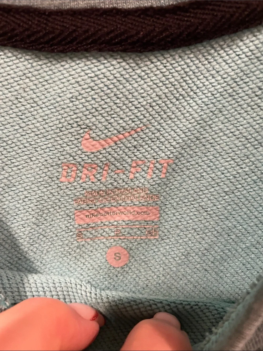 Nike sleeveless athletic