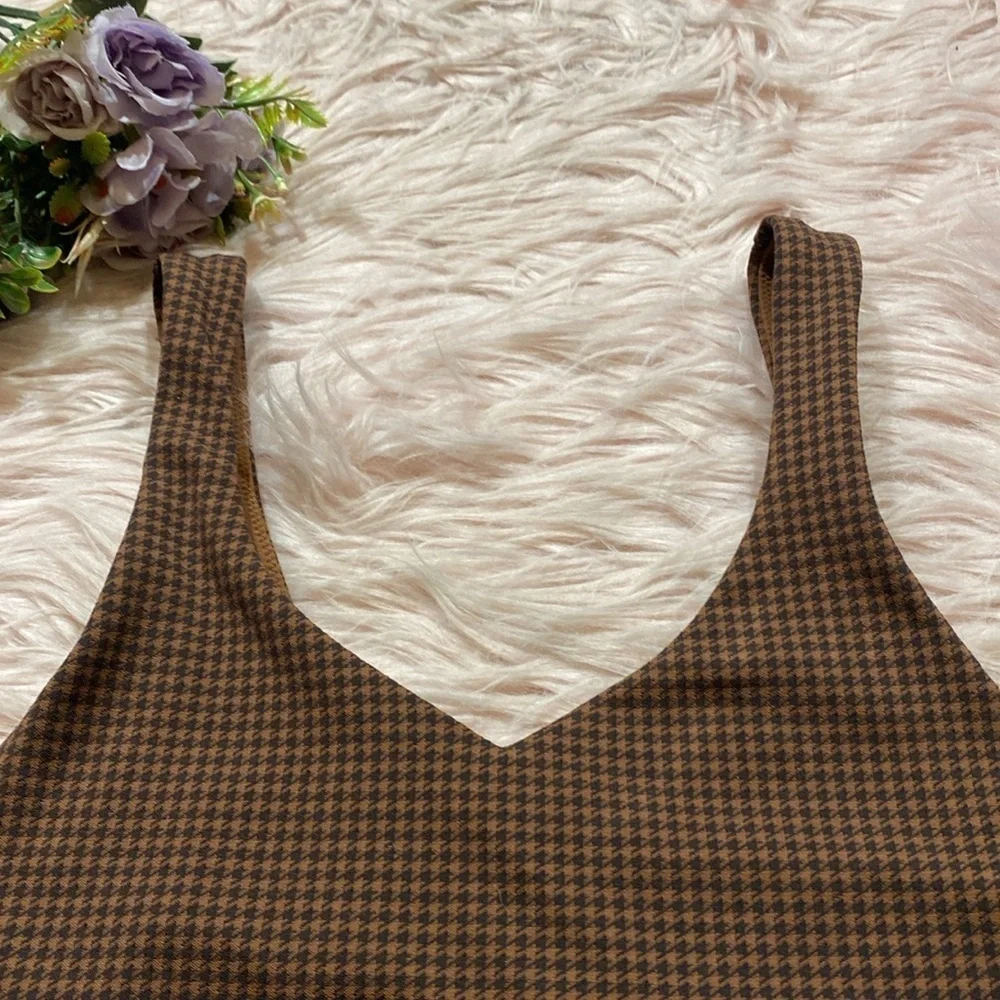 NWT OFFLINE by Aerie Mini Houndstooth V Neck Long Sports Bra sz XS