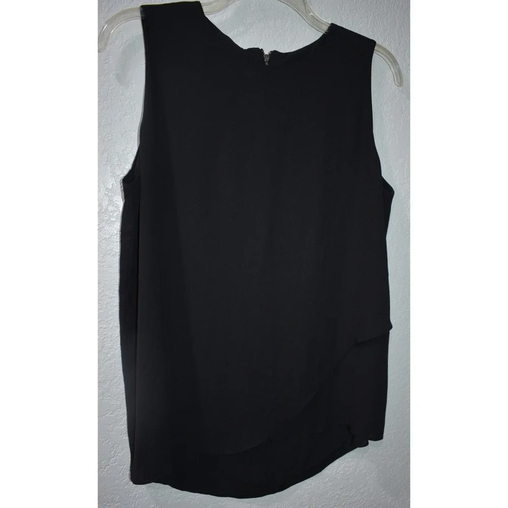 Chicos 2/Large Sleeveless Top Tulip Layered Black Blouse Back Exposed Zipper