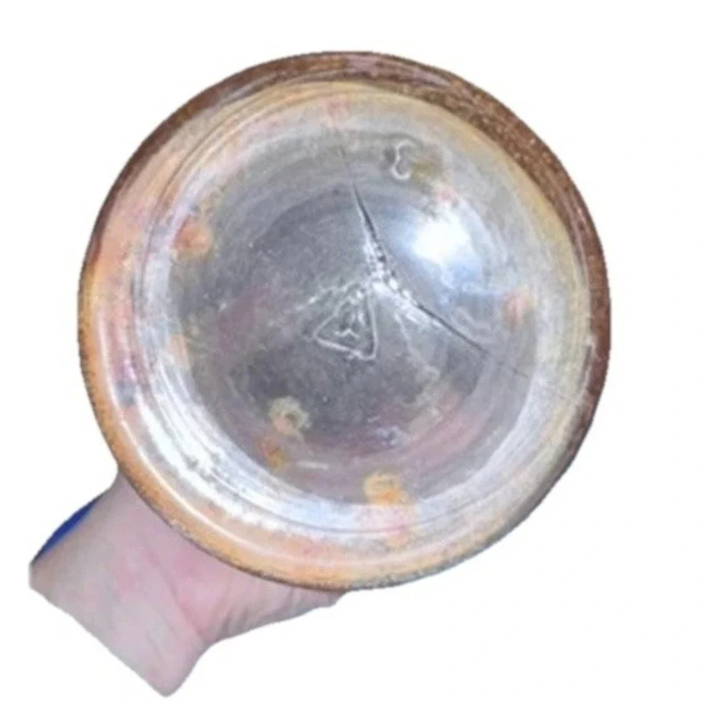 Vintage Stippled Marigold Carnival White Blown Glass Urn Vase Handles‎