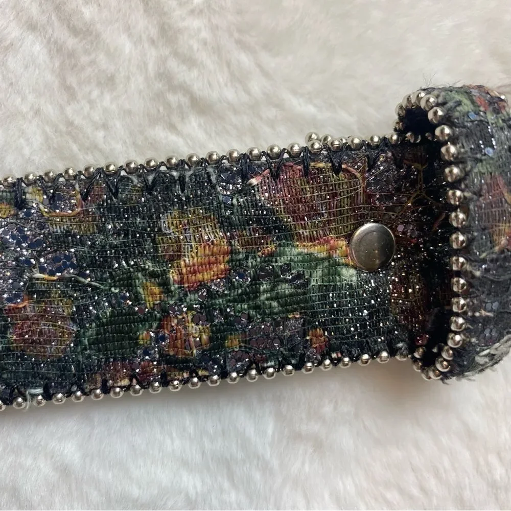 N/A floral tapestry