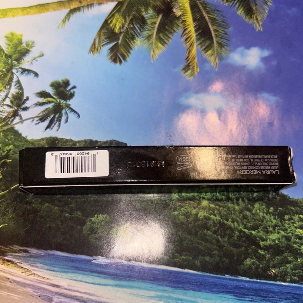 laura mercier laura mercier