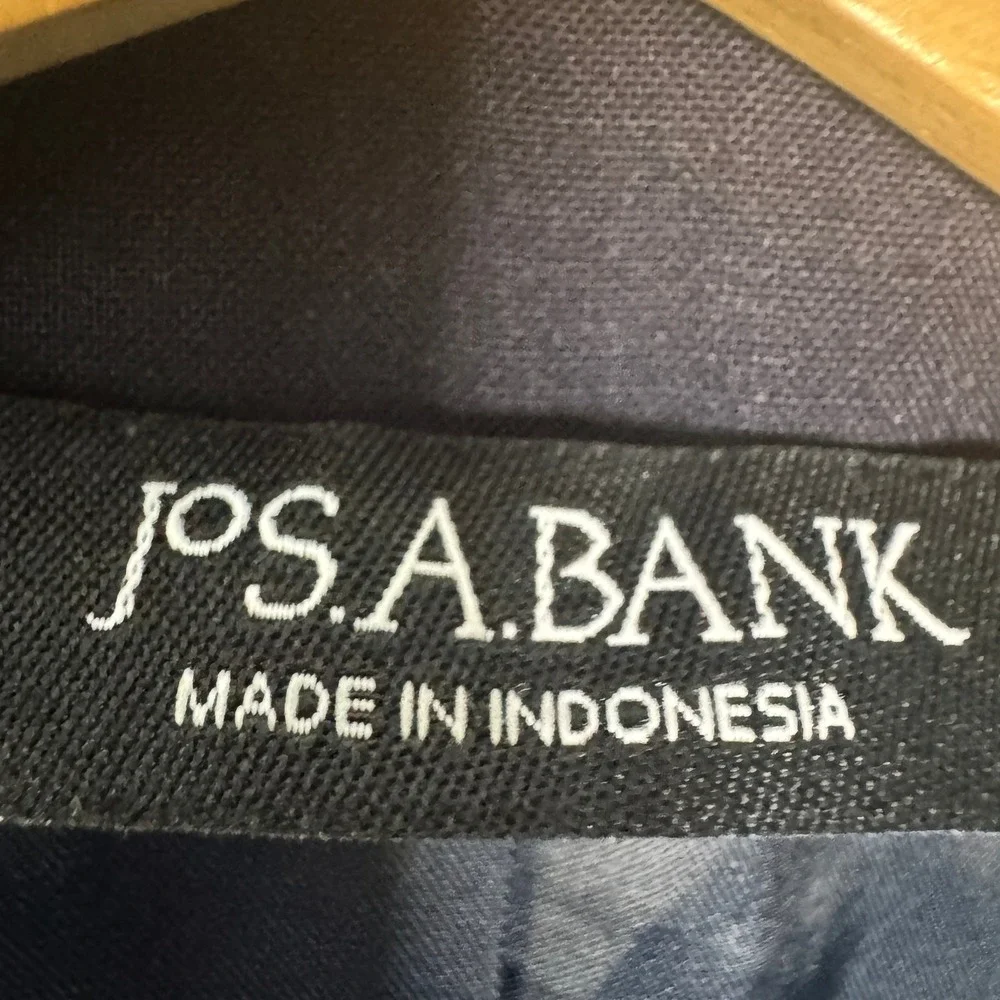 Jos. A. Bank refined navy