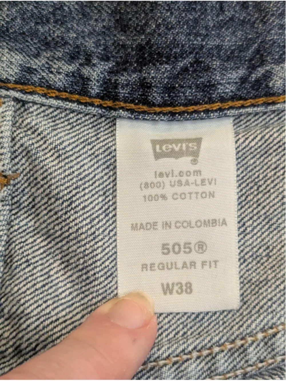 Levi's 505 Regular Fit Jean Shorts Jorts Waist 38
