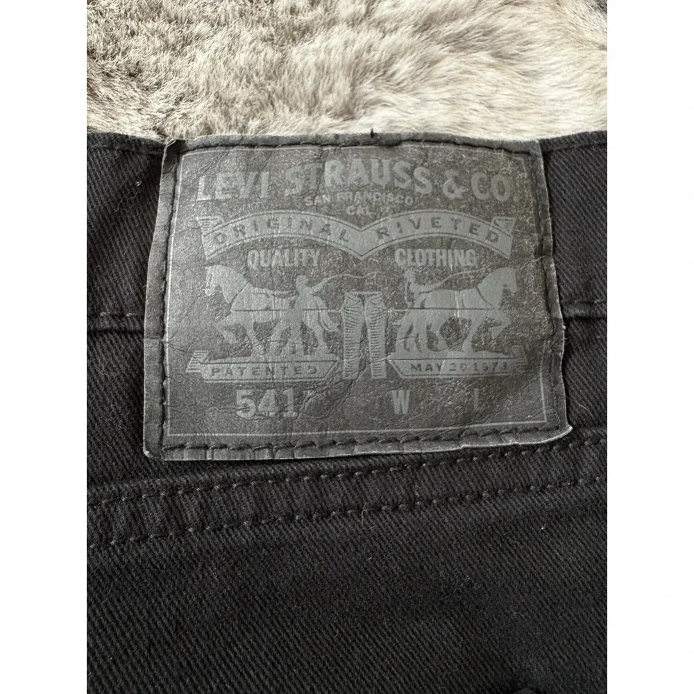 Levis levi 541