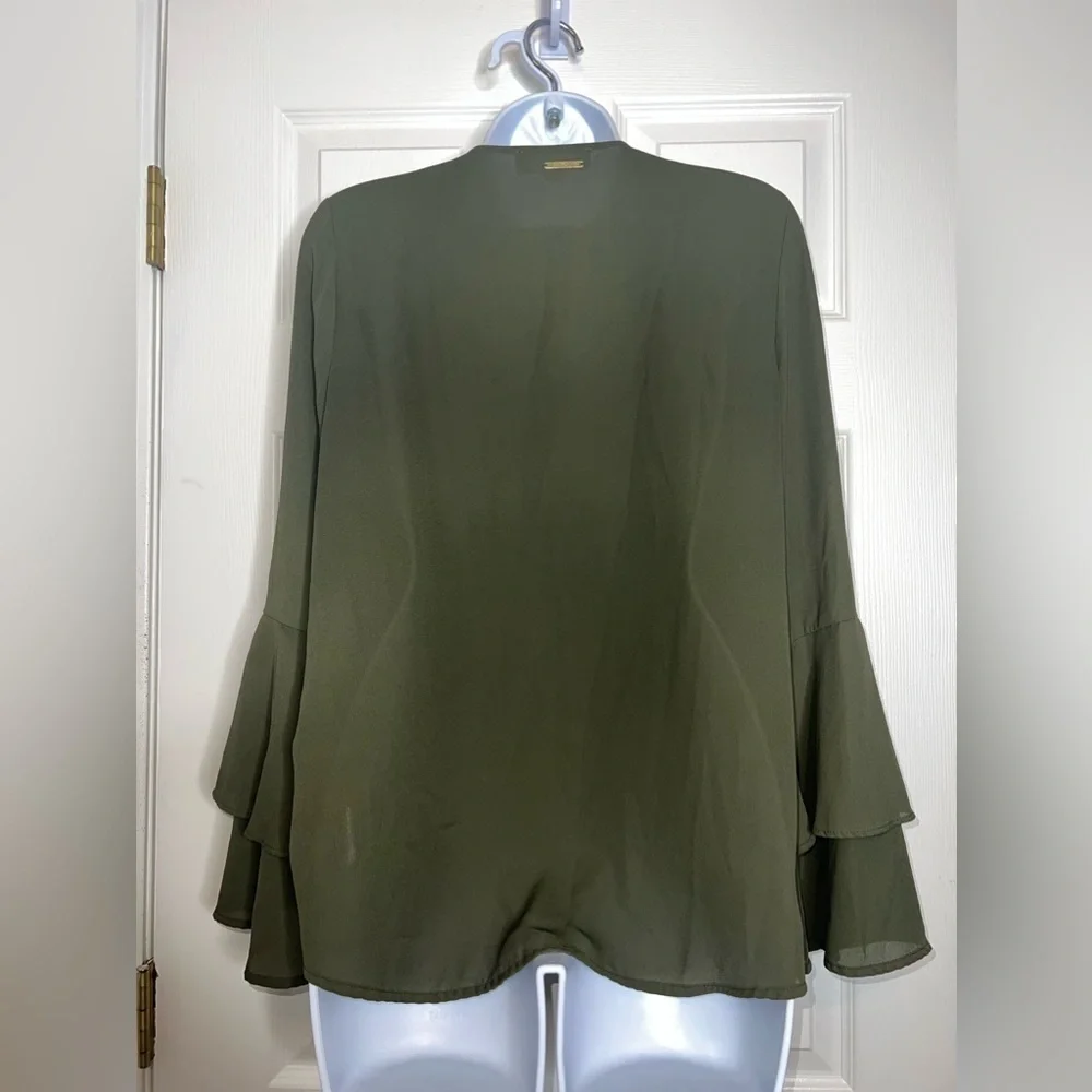 MK Michael Kors Women’s Small Green Bell Sleeve Blouse Top V-Neck S Classic