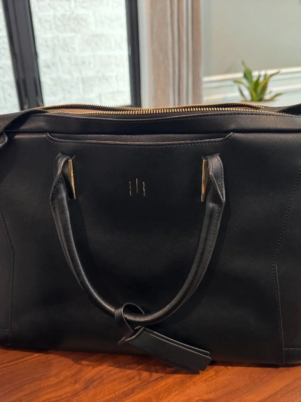 La Mansio Black Saffiano Leather Convertible Bag