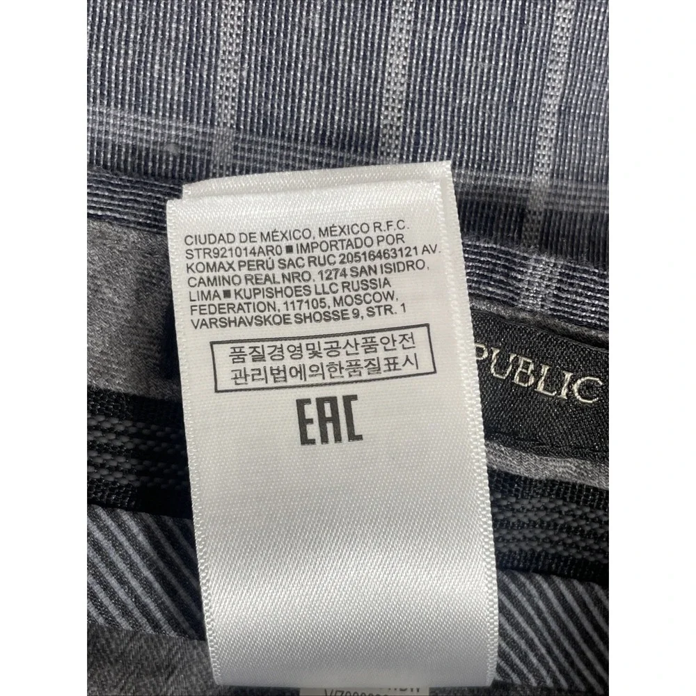 Banana Republic doesn fit