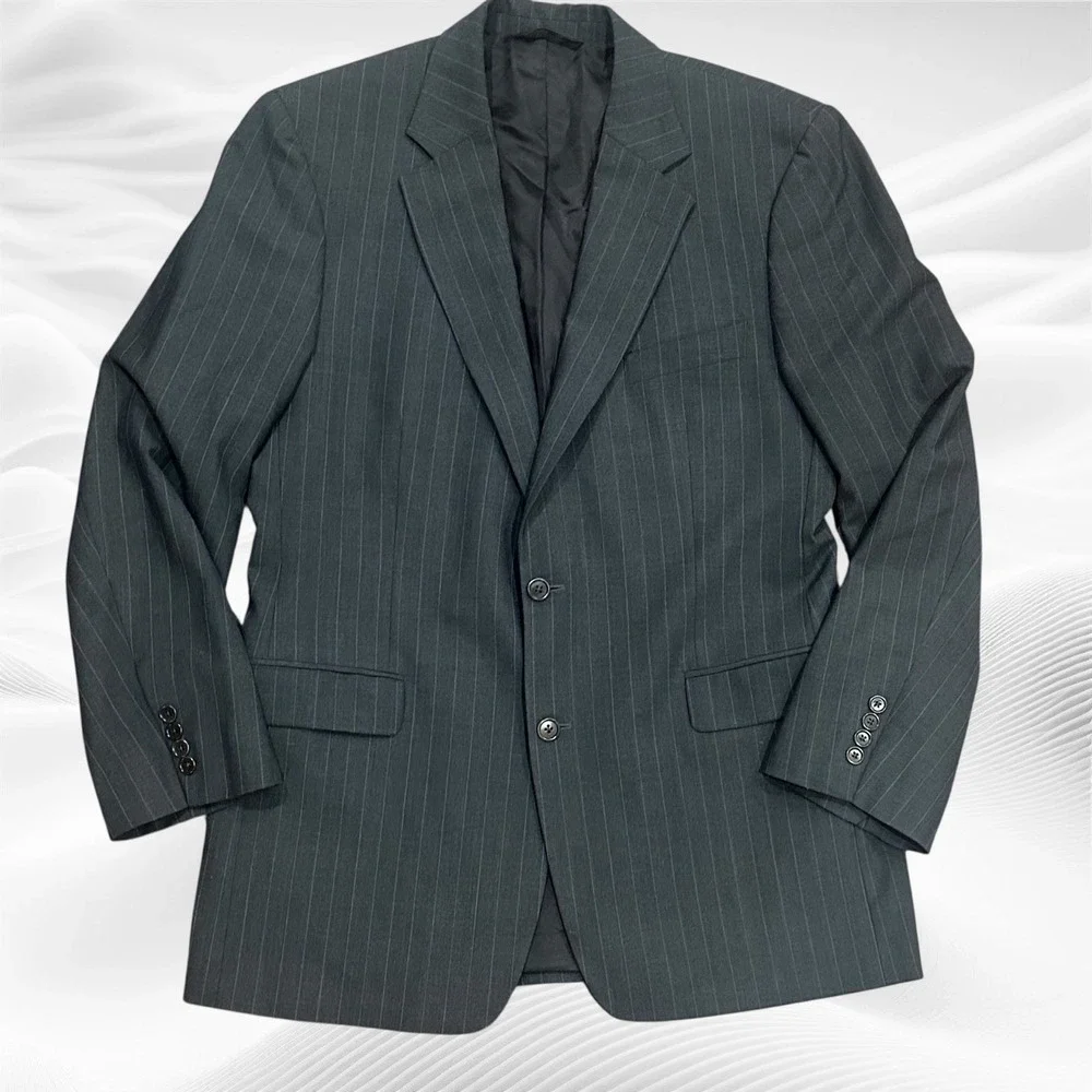 Brooks Brothers suit great