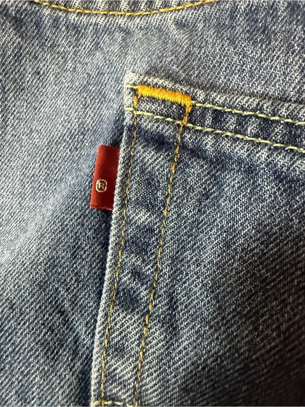Levis classic straight