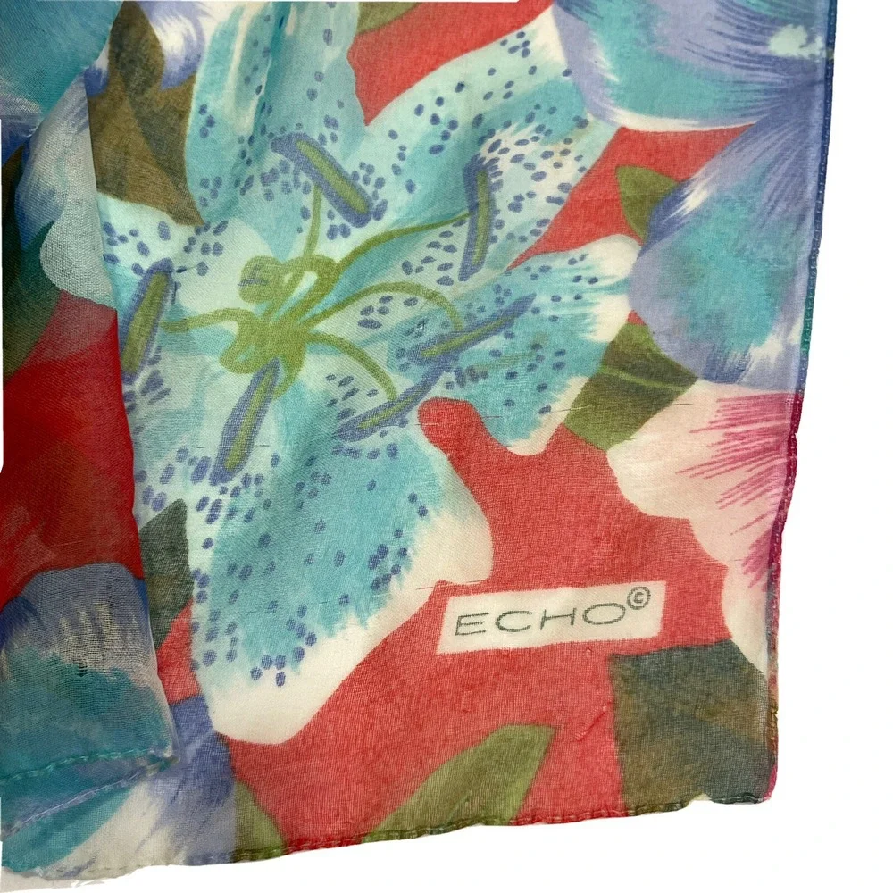 Echo womens scarf