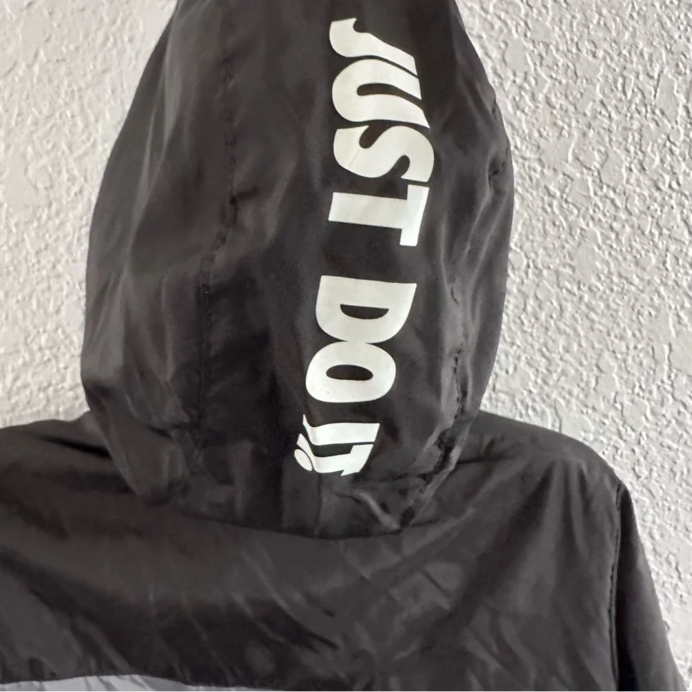Nike 3T Fleece Lined Hooded Windbreaker Black Gray Jacket Toddler