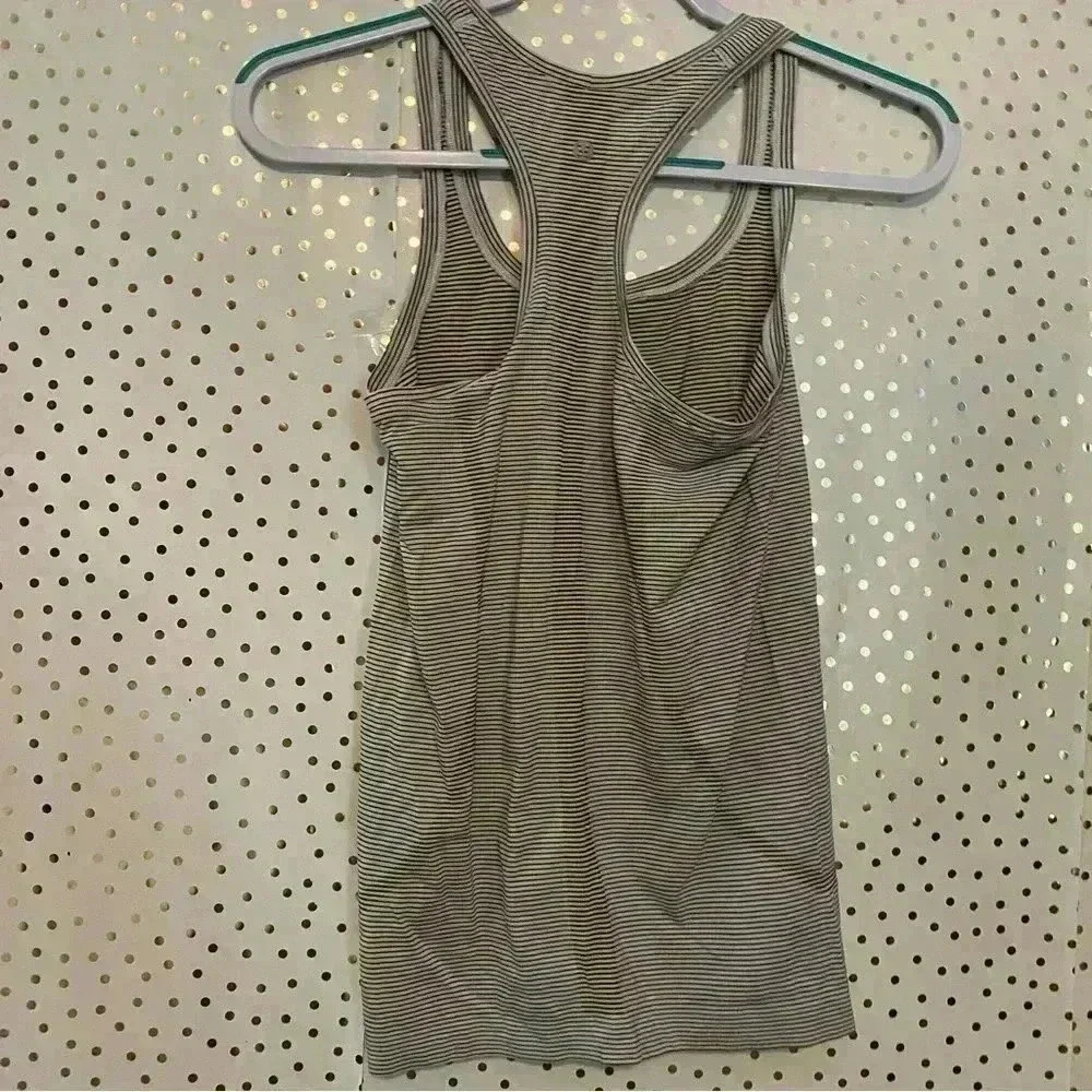 lululemon athletica good no