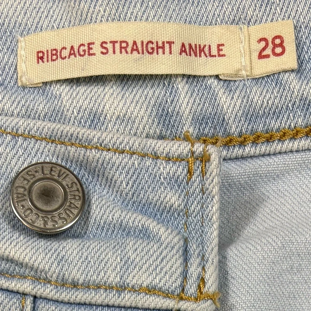 Levis levi’s took
