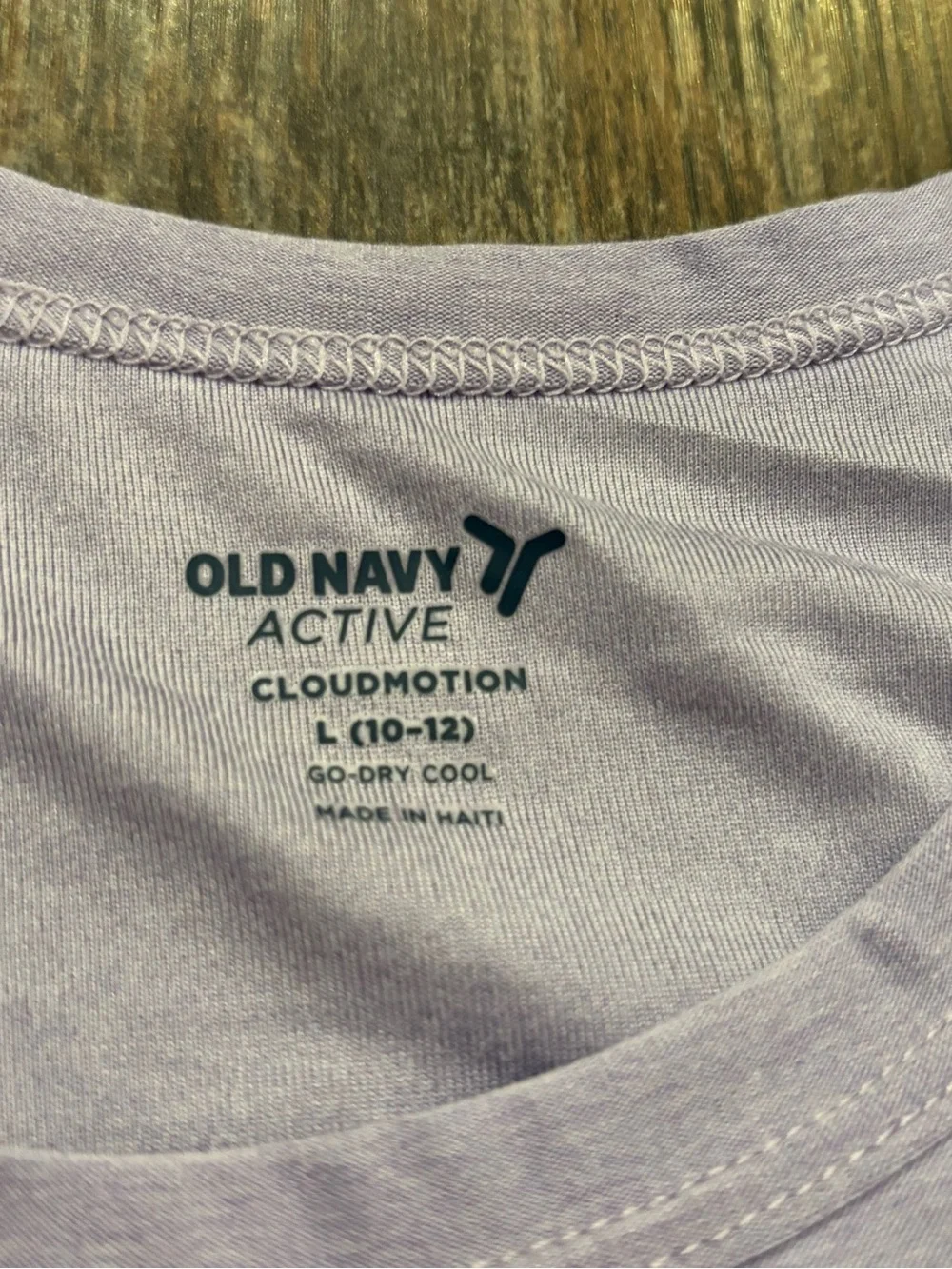 Old Navy lightweight cropped