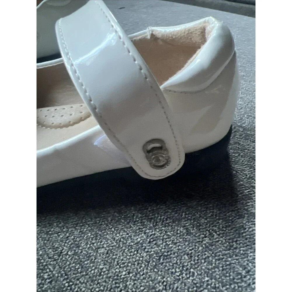 Unbranded these elegant