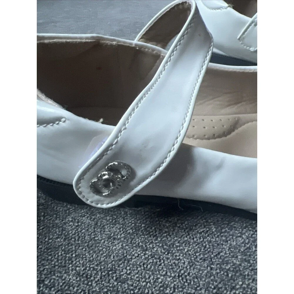 Unbranded these elegant